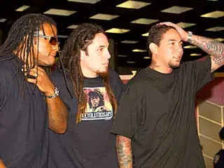 P.o.d. - pod vh1 15.jpg